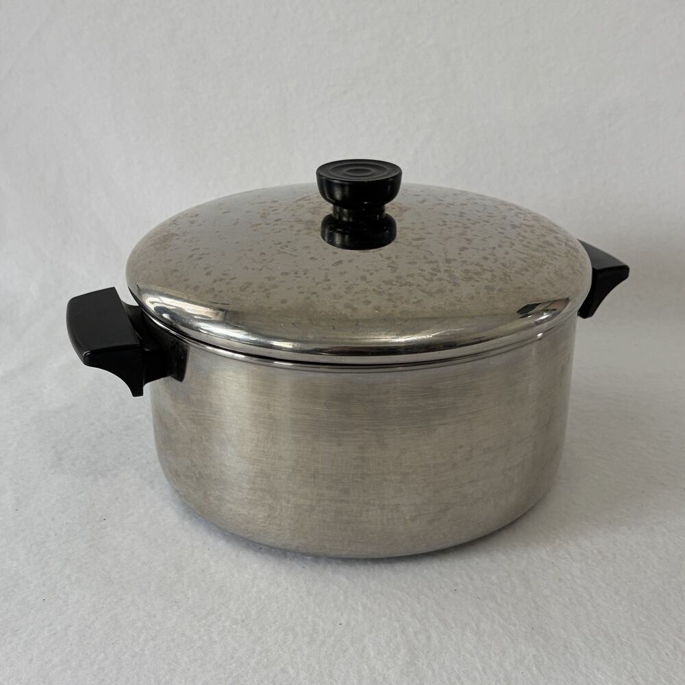 Revere Ware 1801 4 1/2 Qt Stainless Steel Stock Pot with Lid 97B
